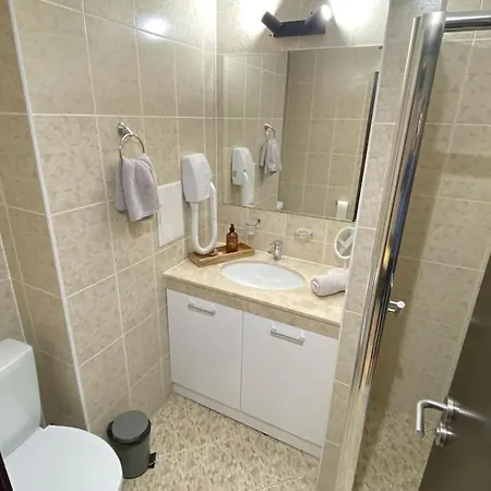 Directly On Sunny Beach Apartamento